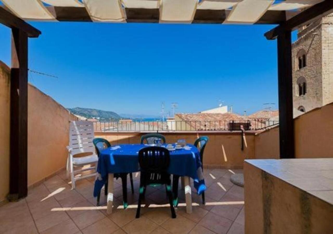 Terrazza Delle Mura เชฟาลู ภายนอก รูปภาพ